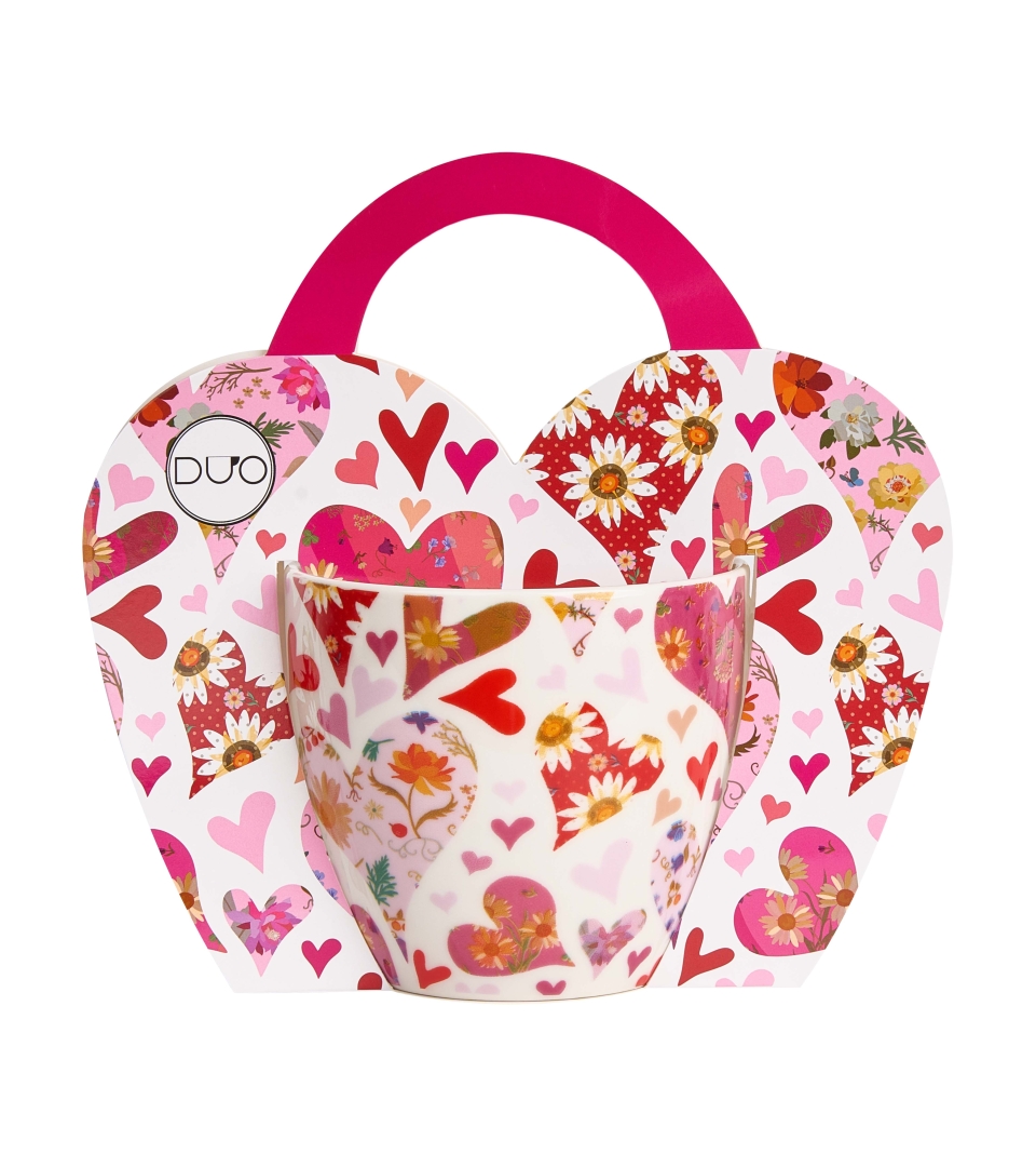 Kubek 460 ml w "koszyczku" RÓŻOWE SERCA